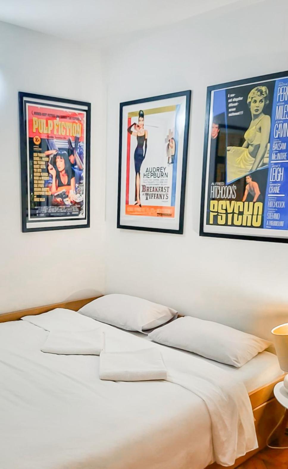 Central Park Hollywood Apartment ブカレスト エクステリア 写真